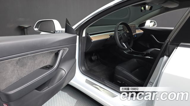 Tesla Model 3 Long Range AWD 2020 — фото 10