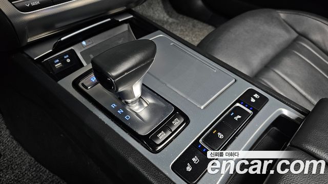 Genesis G80 3.3 GDI AWD Luxury 2017 — фото 9