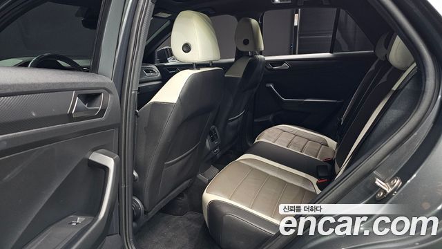 Volkswagen T-Roc 2.0 TDI Premium 2021 — фото 11