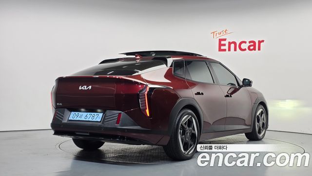 Kia EV4 Long Range 2WD Earth 2026 — фото 2