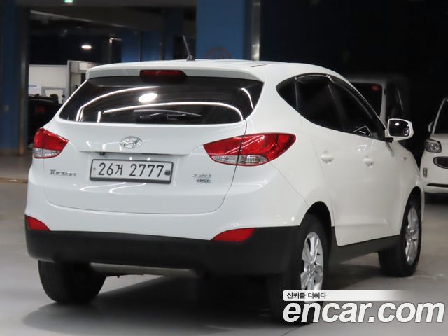 Hyundai Tucson ix Diesel 2WD X20 Luxury 2013 — фото 3