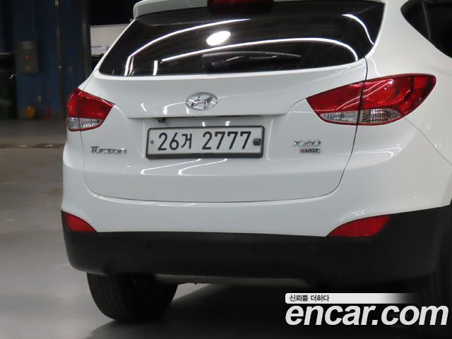 Hyundai Tucson ix Diesel 2WD X20 Luxury 2013 — фото 5