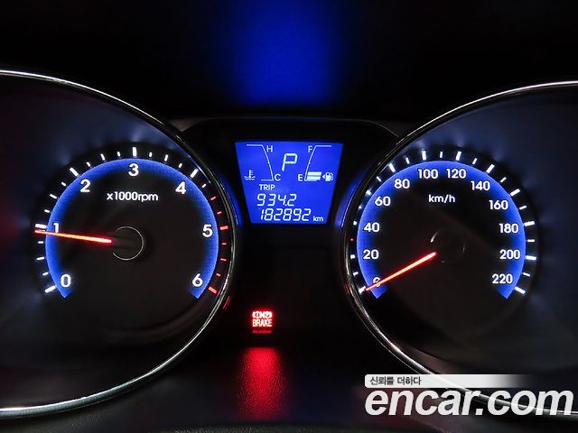 Hyundai Tucson ix Diesel 2WD X20 Luxury 2013 — фото 8