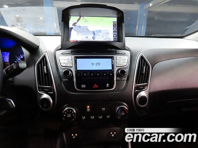 Hyundai Tucson ix Diesel 2WD X20 Luxury 2013 — фото 17