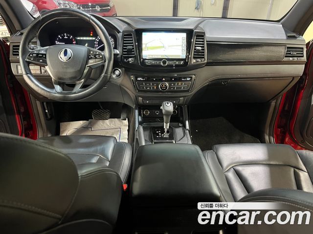 KG Mobility (SsangYong) Rexton Sports Khan Diesel 2.2 4WD Dynamic Edition (5-Link) 2020 — фото 17