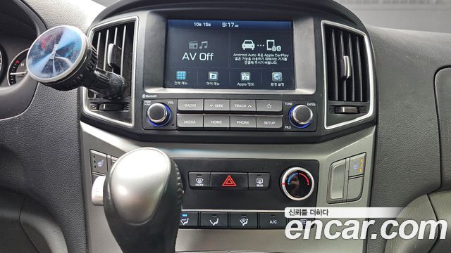 Hyundai Grand Starex Van 3-Seater Smart 2021 — фото 14