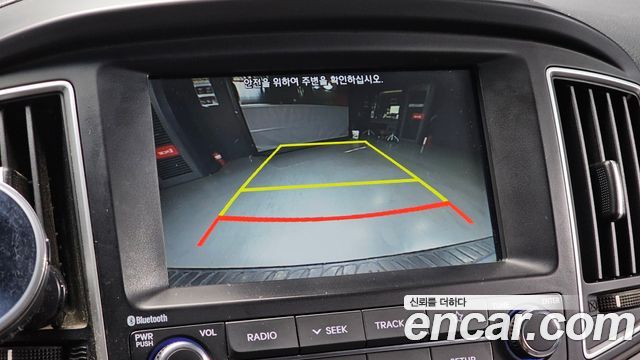 Hyundai Grand Starex Van 3-Seater Smart 2021 — фото 15