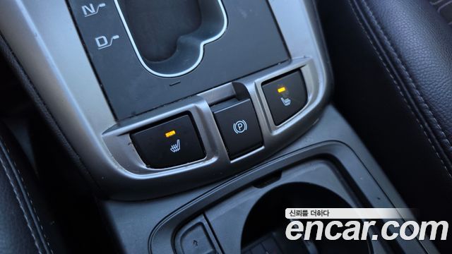 Chevrolet Captiva 2WD LT 2015 — фото 16