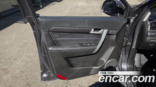 Chevrolet Captiva 2WD LT 2015 — фото 24