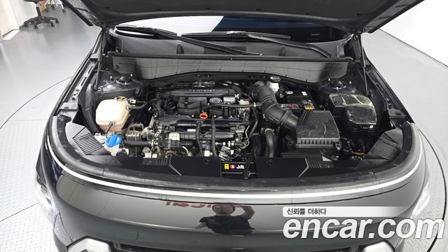 Hyundai Kona (SX2) Gasoline 1.6 Turbo 2WD Premium 2023 — фото 6