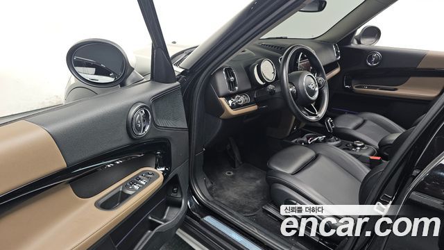 MINI Cooper D Countryman ALL4 HIGH 2nd 2018 — фото 10