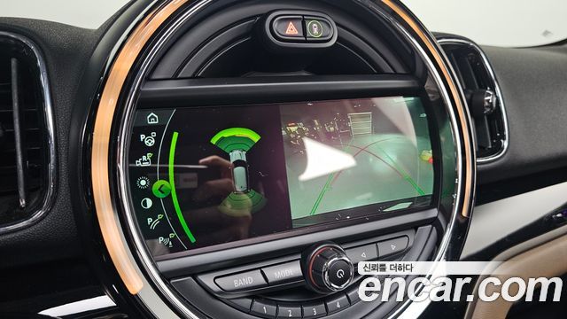 MINI Cooper D Countryman ALL4 HIGH 2nd 2018 — фото 14