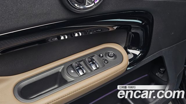 MINI Cooper D Countryman ALL4 HIGH 2nd 2018 — фото 31