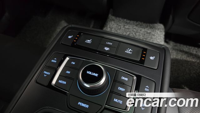 Genesis G80 3.3 T-GDI AWD Sport 2017 — фото 31