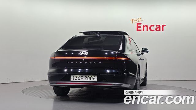 Hyundai Grandeur (GN7) 3.5 LPG 2WD Exclusive 2023 — фото 4
