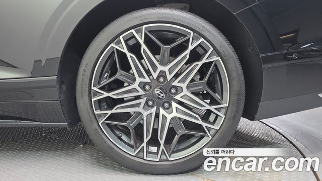 Hyundai Grandeur (GN7) 3.5 LPG 2WD Exclusive 2023 — фото 5