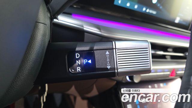 Hyundai Grandeur (GN7) 3.5 LPG 2WD Exclusive 2023 — фото 9