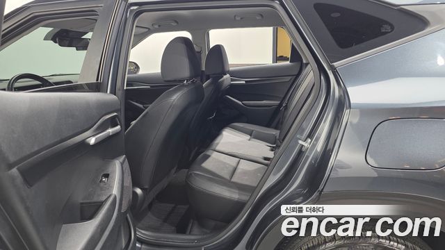 Kia Seltos Gasoline 1.6 Turbo 2WD Prestige 2023 — фото 11