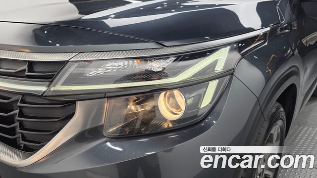 Kia Seltos Gasoline 1.6 Turbo 2WD Prestige 2023 — фото 22