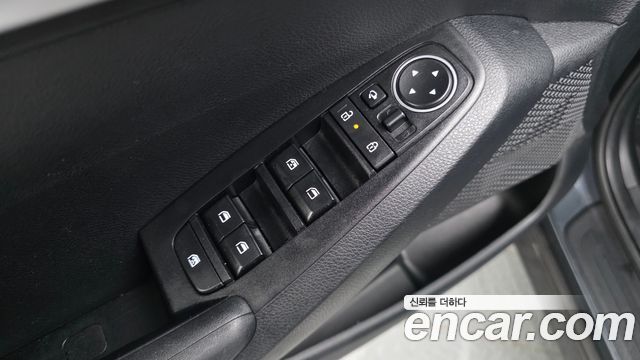 Kia Seltos Gasoline 1.6 Turbo 2WD Prestige 2023 — фото 33