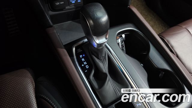 Hyundai Santa Fe (TM) Gasoline 2.0T 4WD Inspiration 2019 — фото 9