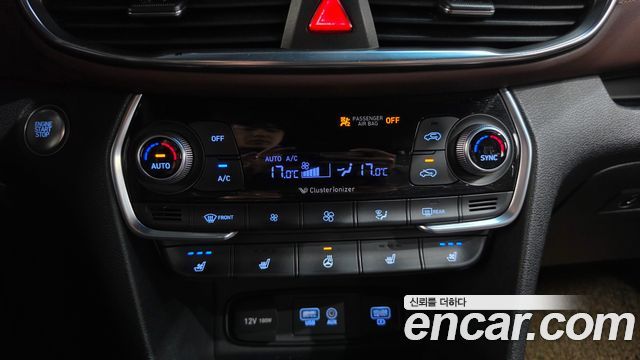 Hyundai Santa Fe (TM) Gasoline 2.0T 4WD Inspiration 2019 — фото 31