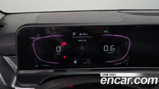 Kia Seltos Gasoline 1.6 Turbo 2WD Prestige 2023 — фото 8