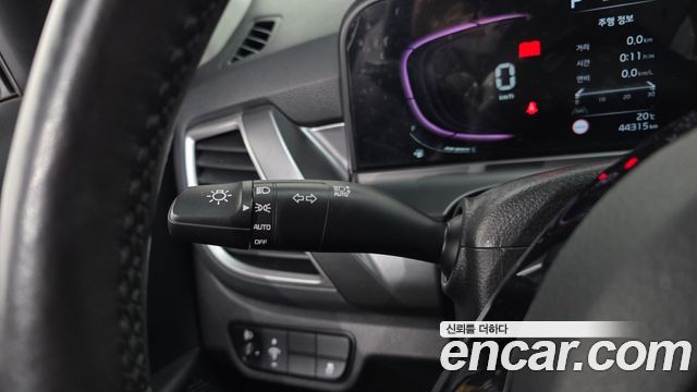 Kia Seltos Gasoline 1.6 Turbo 2WD Prestige 2023 — фото 34