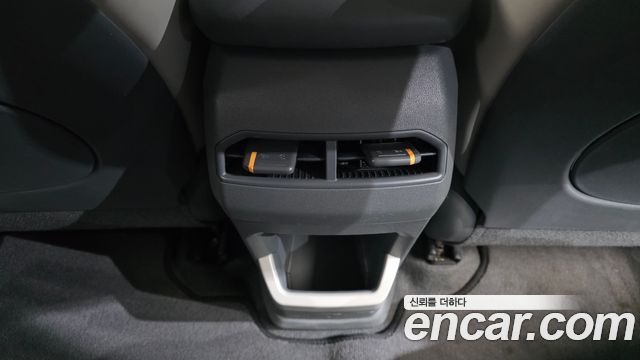 Kia EV3 Long Range 2WD AIr 2025 — фото 35