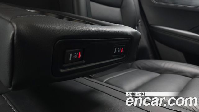 Renault Korea QM6 2.0 LPe RE Signature 2WD 2022 — фото 19