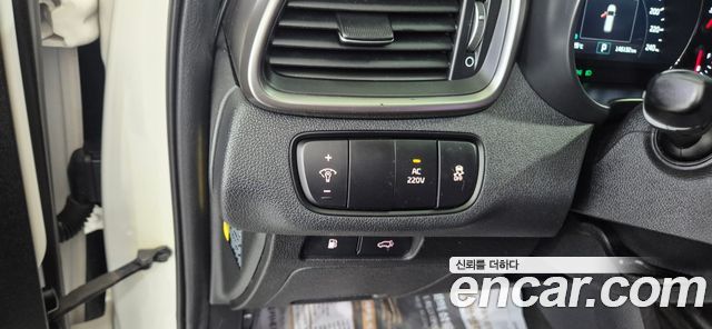 Kia Carnival 9-seater Prestige 2016 — фото 17