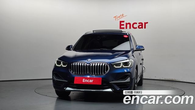 BMW X1 (F48) xDrive 20i xLine 2022 — фото 3