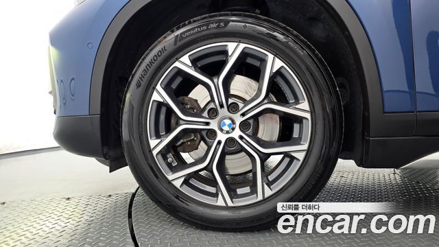 BMW X1 (F48) xDrive 20i xLine 2022 — фото 5