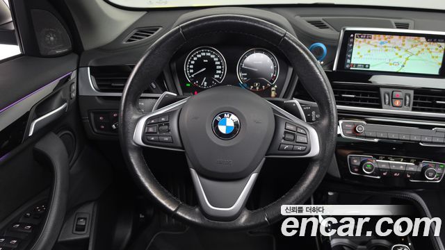 BMW X1 (F48) xDrive 20i xLine 2022 — фото 16