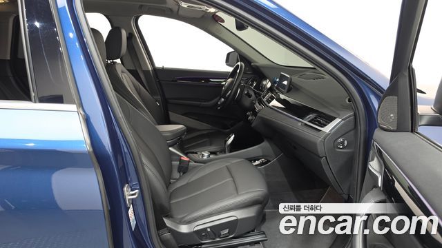 BMW X1 (F48) xDrive 20i xLine 2022 — фото 32