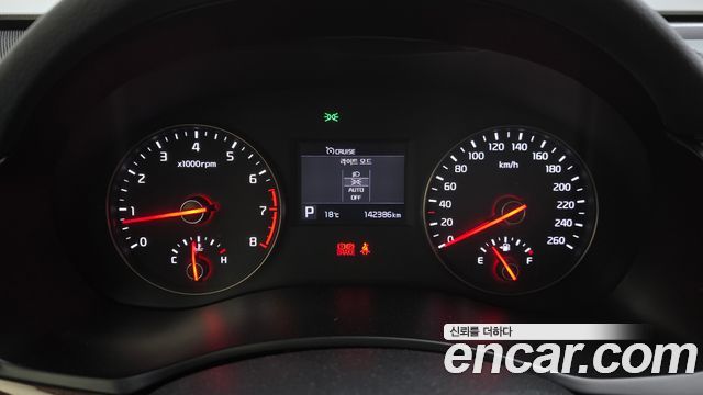 Kia K7 3.0 LPI Luxury (Rental Car) 2017 — фото 8
