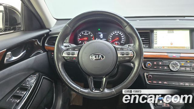 Kia K7 3.0 LPI Luxury (Rental Car) 2017 — фото 13