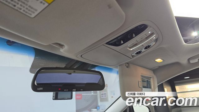 Kia K7 3.0 LPI Luxury (Rental Car) 2017 — фото 16