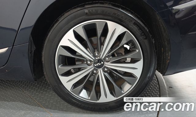 Kia K8 Hybrid Signature 2022 — фото 27