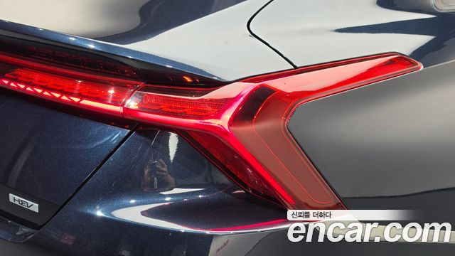 Kia K8 Hybrid Signature 2022 — фото 29