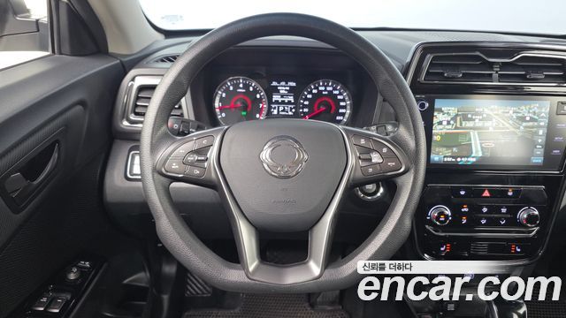 KG Mobility (SsangYong) Very New Tivoli Gasoline 1.5 2WD V1 2020 — фото 13