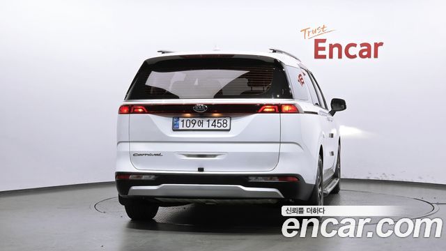 Kia Carnival (IV) Diesel 9-Seater Prestige 2021 — фото 4