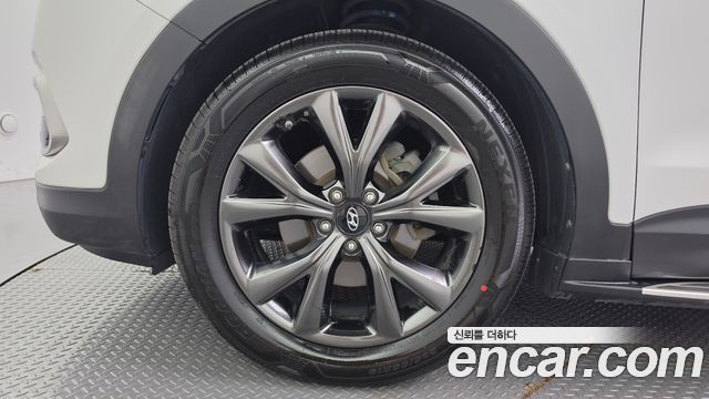 Hyundai Santa Fe The Prime Diesel 2.0 2WD 1 Million 2017 — фото 5
