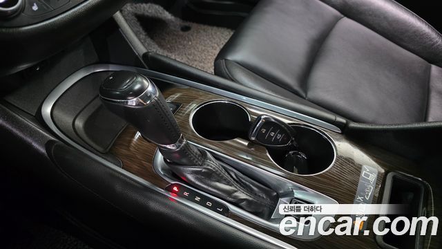 Chevrolet Malibu 2.0 Turbo LTZ Premium 2017 — фото 9