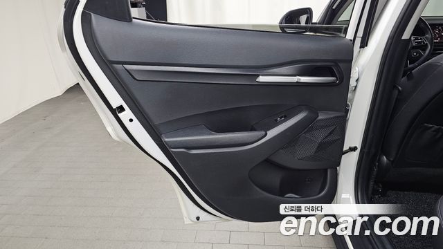 Kia Seltos Gasoline 1.6 Turbo 2WD Prestige 2024 — фото 25