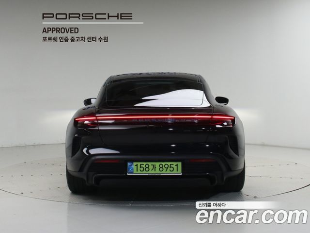 Porsche Taycan Turbo S 2025 — фото 4