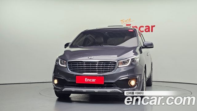 Kia Carnival 9-seater Prestige 2016 — фото 3