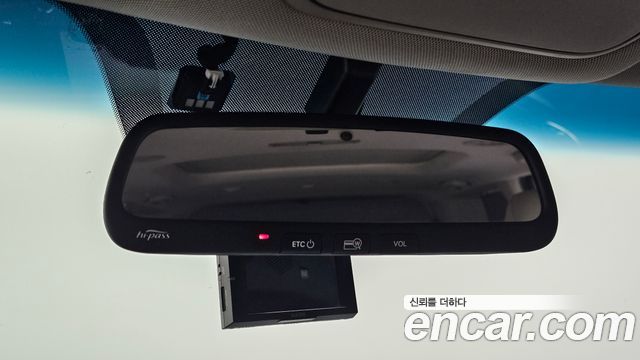 Kia Carnival 9-seater Prestige 2016 — фото 21