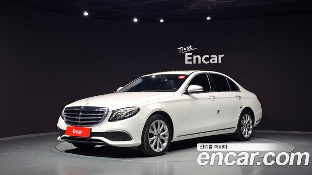 Mercedes-Benz E-Class (W213) E220d Exclusive