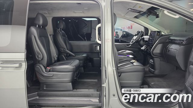 Hyundai Staria Lounge 9-Seater Prestige 2023 — фото 26